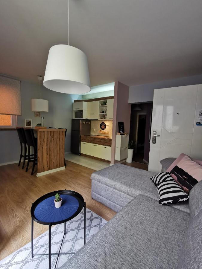 Hotel Nest Belgrado Exterior foto